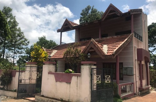 Yercaud Maison | Un petit bungalow près de la gare routière de Yercaud