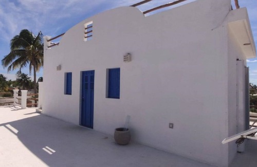 Chelem Maison | A little piece of Greece in Chelem