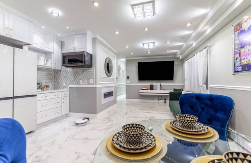 East Flatbush Maison | A Little Slice of Luxury