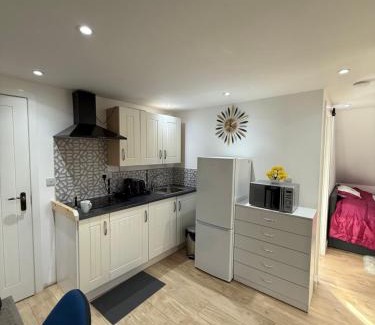 Gooshays Appartement | A Lovely and Cosy Studio Apartment