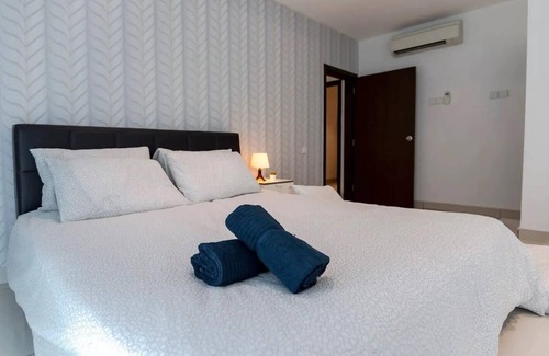 Taman Century Appartement | A Lux 3BR KSL DEsplanade Residence, FREE Parking