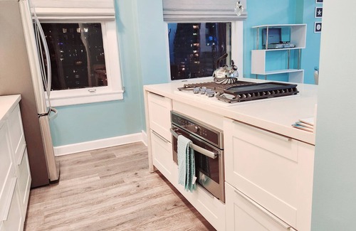 East Village Copropriété | A MILLION DOLLAR OCEAN VIEW CONDO