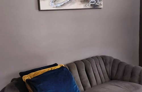 Gaborone Maison | A Modern home, in the heart of the city, 2 minutes to the biggest shopping mall