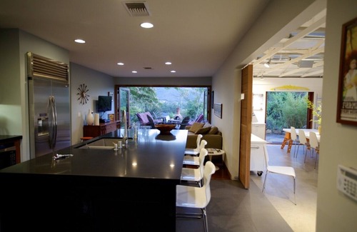 Casa Conejo Maison | Rustic Retreat moderne