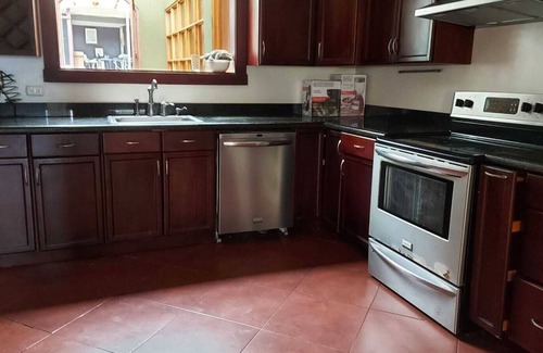 Sector Central Maison | A nice cozy small town oasis - 17 min ride away from San Jose and