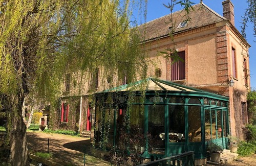 Hecourt Maison | Un havre de paix normand au bord d'une rivière, à moins d'1h de Paris