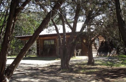 Vanderpool Autre | A Peace of Heaven Cabins and RV