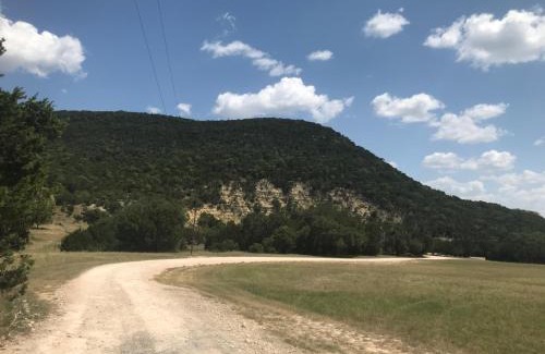 Vanderpool Autre | A Peace of Heaven Cabins and RV