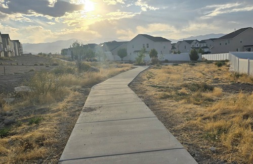Tooele Maison | A peaceful abode with adventure and entertainment nearby!