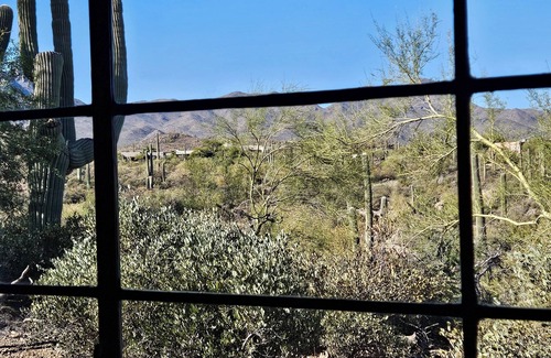 Tucson Maison | A peaceful property nestled at the base of the beautiful Tucson Mountains