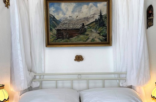 Pleujouse Maison | A perfect place to recharge yourself in the region's lush forest.
