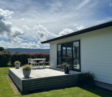 Matamata Maison | A Place in the Paddock