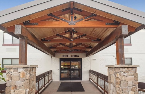 Tusayan Hôtel | A Place You'll Surely Enjoy! 2 Modern Units, Outdoor Pool, Free Parking, Hot Tub