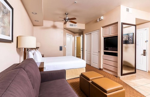 North Scottsdale Hôtel | A Place You'll Surely Enjoy! Full Kitchen, Swimming Pool, Free Parking!