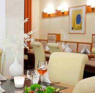 Dresden Hôtel | A`ppart Hotel Garden Cottage mit kostenfreien Parkplätzen
