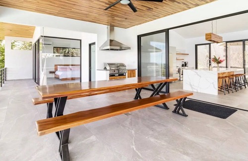 Ciudad Cortes Villa | A Private Luxurious Ocean View pool home