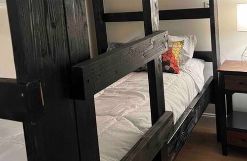 Blodgett Mills Maison | A private room hotel like next to Greek Peak