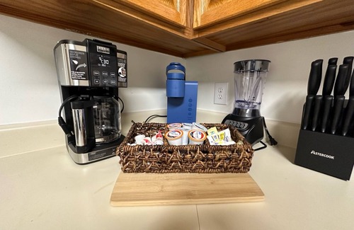 Auburn Copropriété | A quick 1/2 block from campus perfect location WALK to Football Games