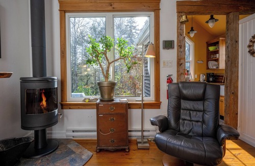 Crousetown Cottage | Une retraite tranquille au bord de la rivière