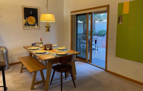 Page Maison | A quiet, stylish and cozy retreat.