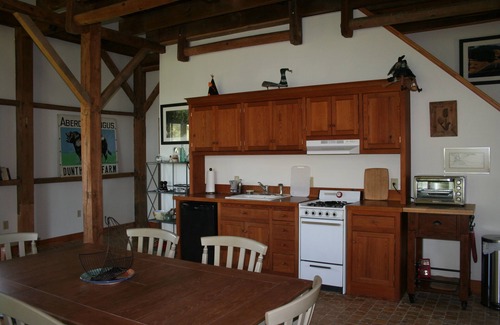 Purcellville Cottage | Une grange restaurée dans une ferme de 1790.