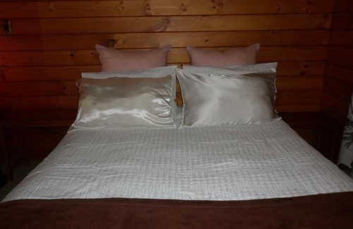 Paraparaumu Beach Maison | A room 5 minutes' walk to the beach