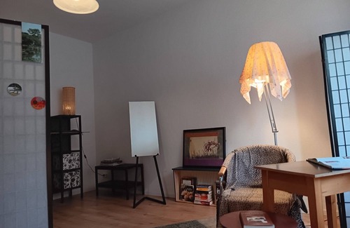 Lichterfelde Copropriété | a ROOM is offered in my flat, i live here too. pls read the text carefully