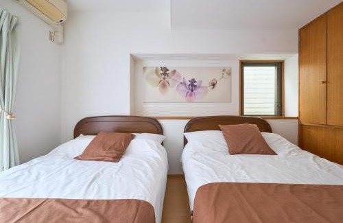 Yotsuya Villa | A-Shinjuku BigRoof Balcony, 6BedRoom,140sqm House for 20ppl,4min to Yotsuya-Sanchome Sta