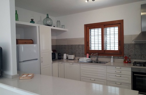 Sant Josep de sa Talaia Villa | Une villa simple mais bien aménagée, vue sur la mer et la climatisation. WIFI