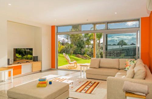Whangapoua Maison | A Slice of Summer - Whangapoua Holiday Home