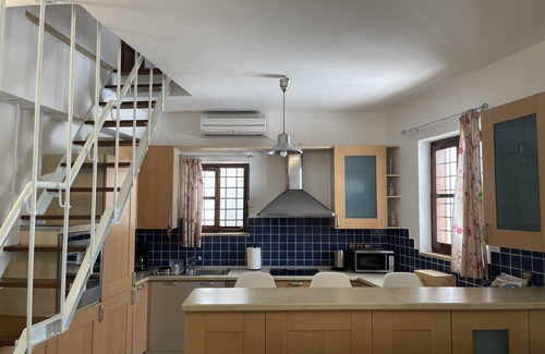 idhra Maison | Une maison spaceful et très proche du port