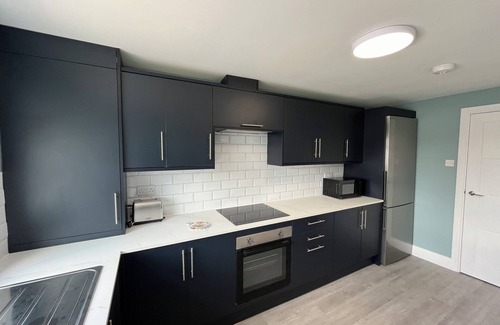 Erdington Maison | A spacious newly renovated luxury house within minutes of Birmingham city centre
