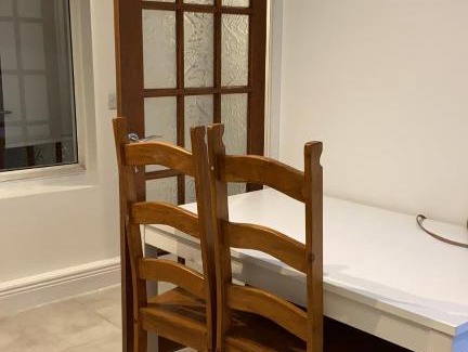 Glasnevin Maison | A spacious room near the city center(Room 1)