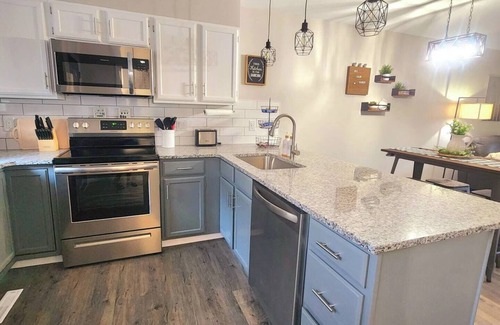 Newton Maison | A Spacious Townhome in Newton - Unit C