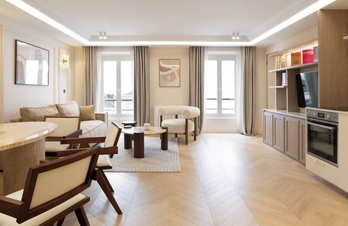 Gaillon Appartement | Un Splendide 2-CH/2SdB avec Services à Opéra