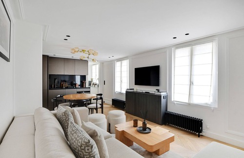 Saint-Germain-des-Pres Appartement | Un Luxueux 2CH/2SDB dans Saint Germain