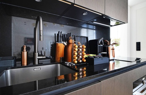 Saint-Germain-des-Pres Appartement | Un Luxueux 2CH/2SDB dans Saint Germain