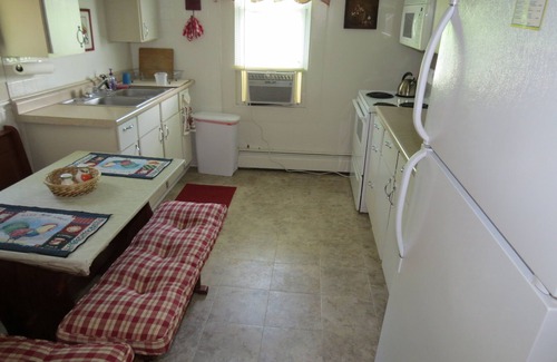 Blacksburg Cottage | Un retour dans le temps avec le confort d'aujourd'hui. Pas chic mais abordable.