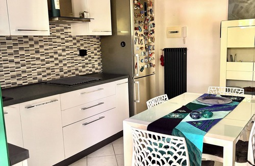 Marina di Massa Appartement | A STONE'S THROW FROM THE SEA