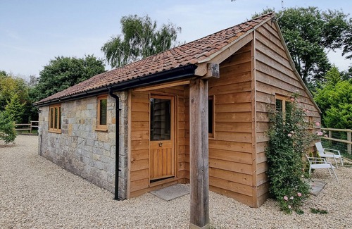 Mudford Cottage | 1 bedroom accommodation in Mudford, near Yeovil