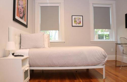 Griggs Park Appartement | A Stylish Stay w/a Queen Bed, Heated Floors. #25