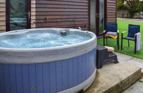 Rackheath Cottage | A superb holiday choice.