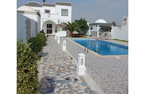 Hawmat al Badawiyin Villa | Une superbe villa avec piscine à 15 minutes de la plage
