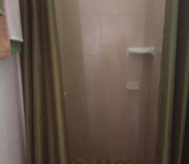 Nassau Appartement | A Taste of Paradise - Vacation Rentals close to US Embassy & Restaurants