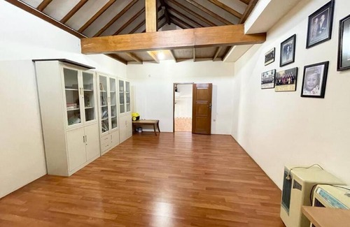 Kebayoran Lama Maison | A Three Story House in City Center