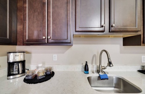 St. Paul's Park Appartement | A-Town 2A · Musical Institute - Center City