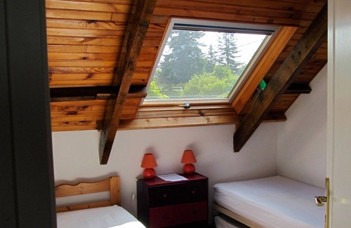 Leuhan Autre | Une ferme traditionnelle bretonne, chalet et grange convertie