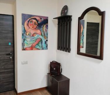Vagharshapat Appartement | A unique artist's apartment
