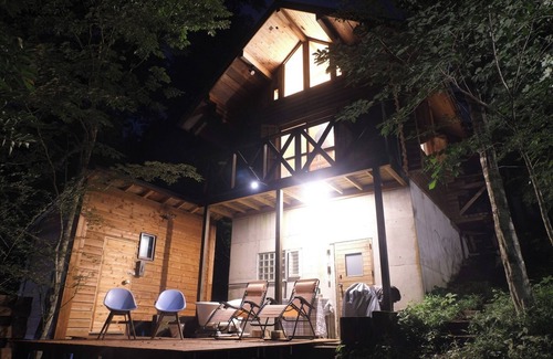 Yamanakako Maison | A unique log house surrounded by rich nature with / Minamitsurugun Yamanashi