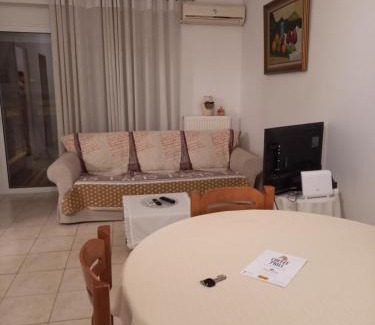 Galatsi Appartement | A V G E R I N O S Athens